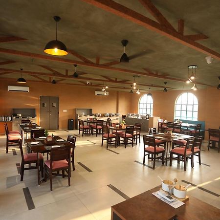 Chandan Kasturi Resort Dariāwad Εξωτερικό φωτογραφία